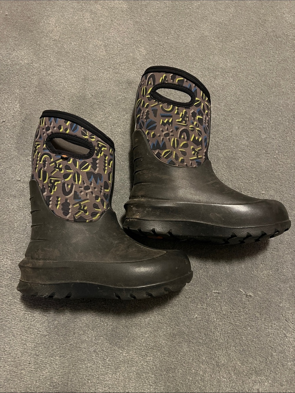 Youth Bogs Winter Boots, size 1